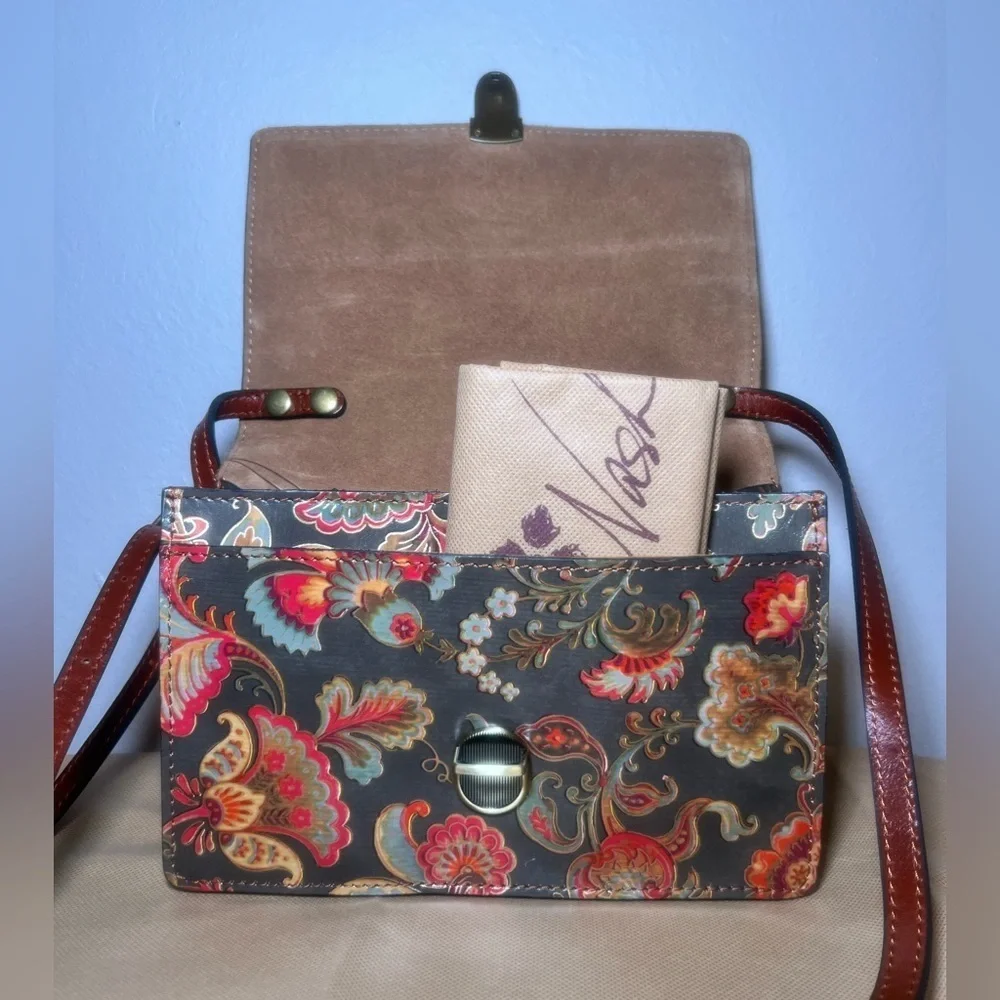 NWT Patricia Nash Leather Locri Crossbody- Vintage Italian Floral Paisley